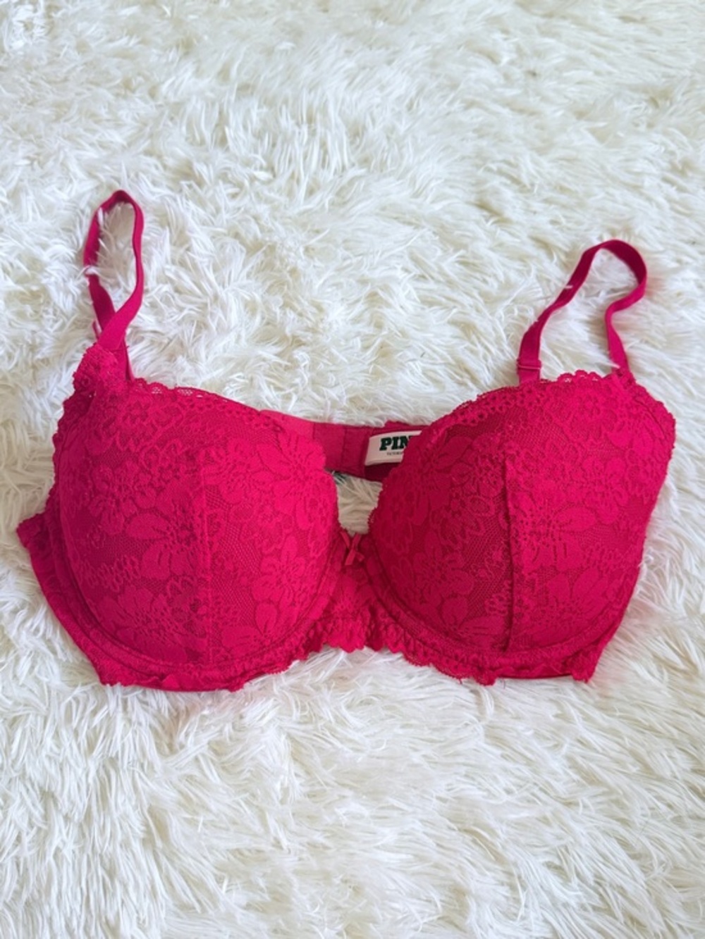 Victoria's Secret Pink Lace Underwire Bra in Red